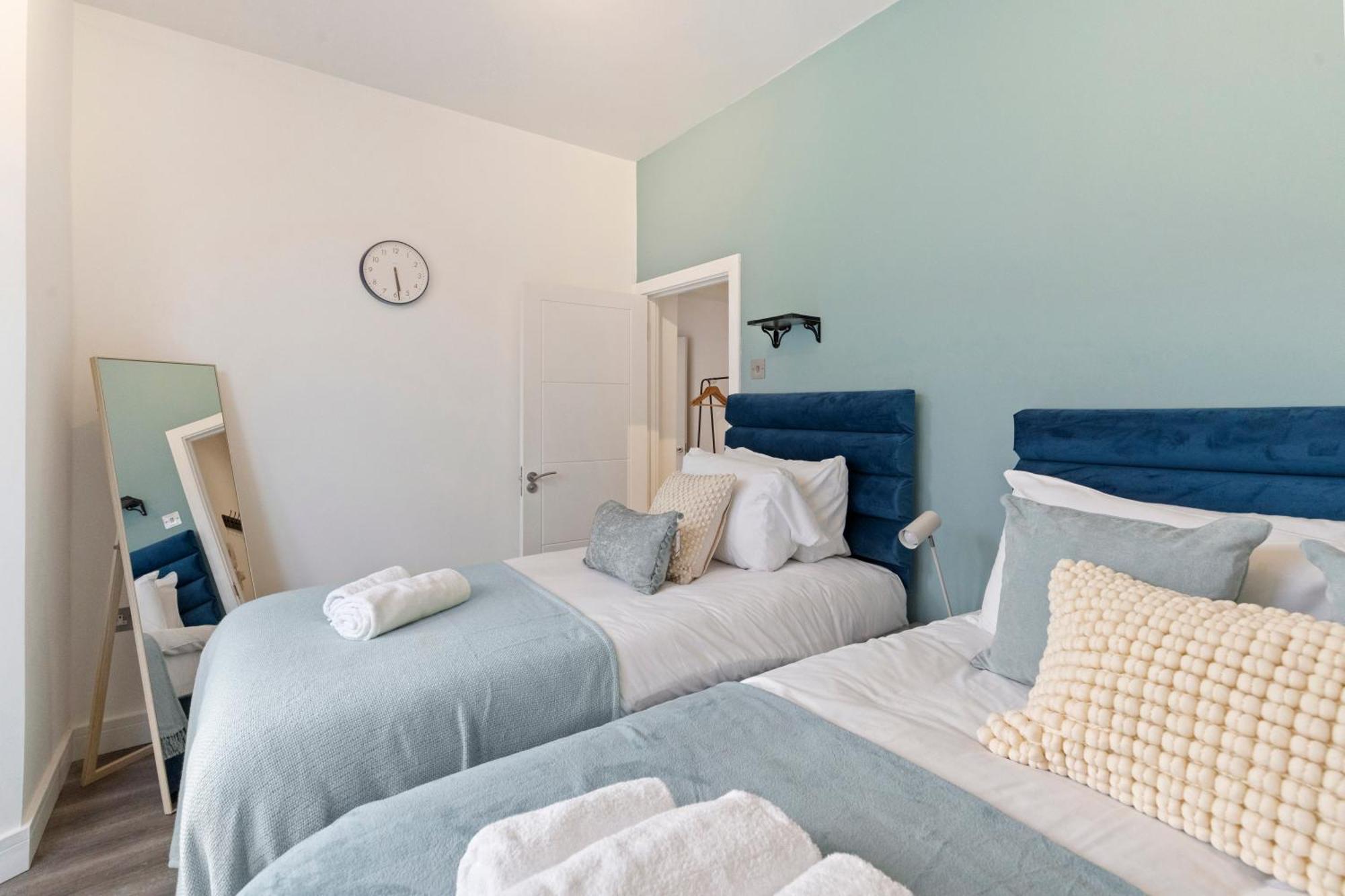 Rose Suite Camden Town 3 Bedroom Sleeps 11 London Bagian luar foto
