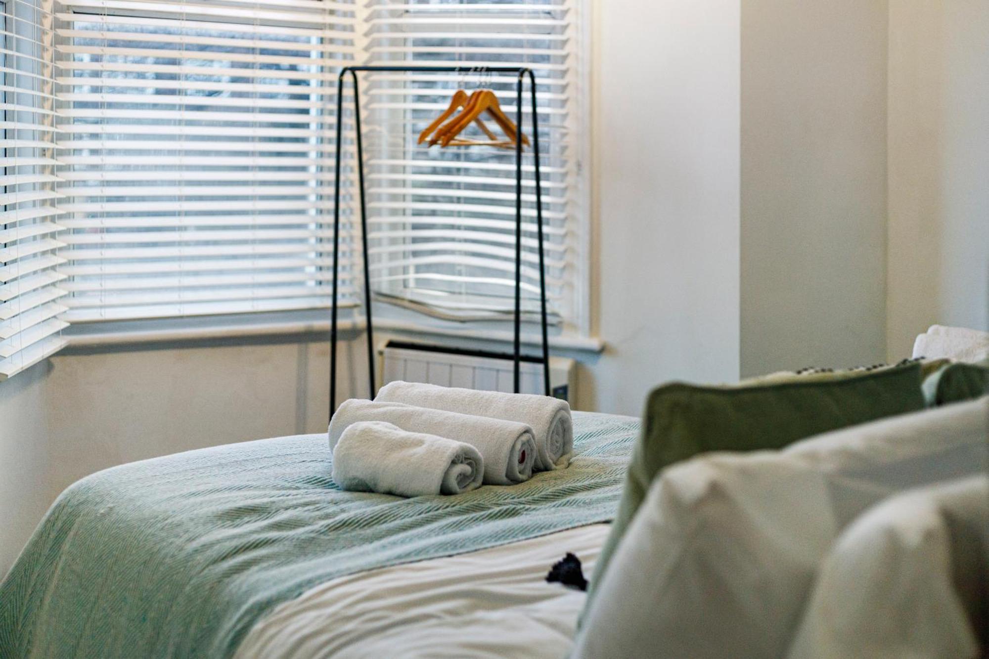 Rose Suite Camden Town 3 Bedroom Sleeps 11 London Bagian luar foto